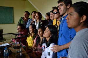 Grupo del taller de radio.